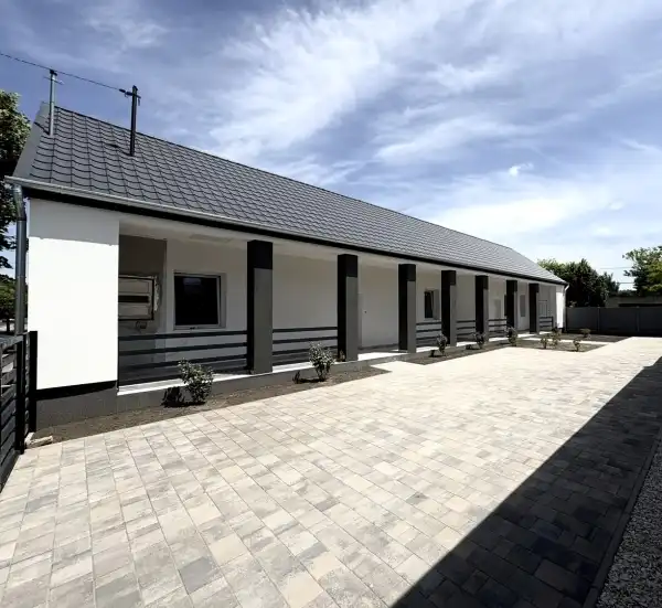 Eladó ikerház, Kiskunlacháza 1+2 szoba 39 m² 38.7 M Ft