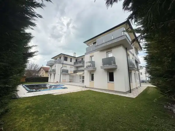 Eladó téglalakás, Siófok 5 szoba 95 m² 149 M Ft