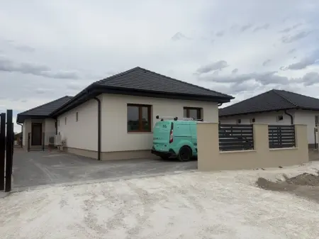 Eladó új építésű ikerház, Dunavarsány 4 szoba 91 m² 89.9 M Ft